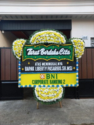 Papan Bunga Duka di Tayan Hilir